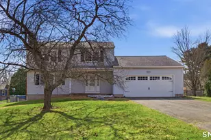 148 Hart St, Southington, CT 06489 - Photo 2