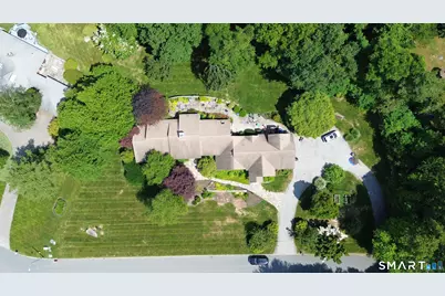 3 Westwood Drive, Waterford, CT 06385 - Photo 2