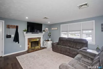 7 Bobolink Lane, Enfield, CT 06082 - Photo 12