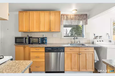 89 Naugatuck Avenue, Milford, CT 06460 - Photo 16