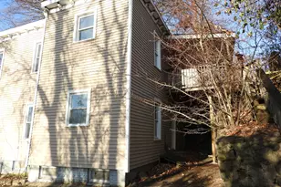 11 Division St, Norwich, CT 06360 - Photo 4