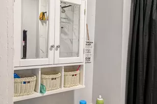 33 Chapel St, New Haven, CT 06513 - Photo 18