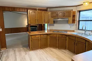 65 Colchester Cmns, Colchester, CT 06415 - Photo 10