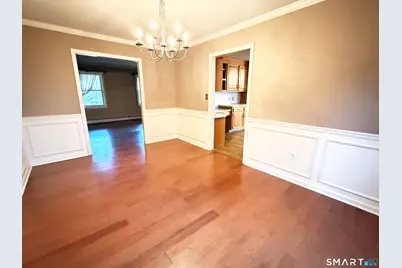 26 Geraldine Drive, Naugatuck, CT 06770 - Photo 10