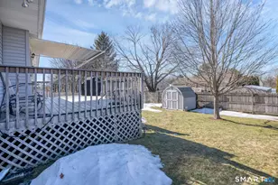 110 Meadow Lark Rd, Naugatuck, CT 06770 - Photo 38
