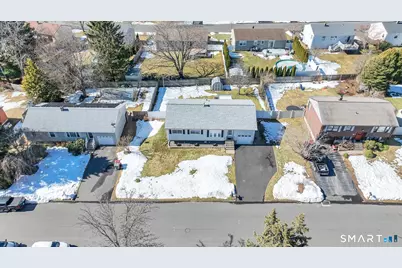 110 Meadow Lark Road, Naugatuck, CT 06770 - Photo 24