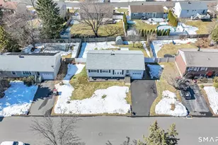 110 Meadow Lark Rd, Naugatuck, CT 06770 - Photo 24