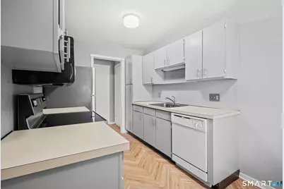 151 Heritage Village #B, Southbury, CT 06488 - Photo 12