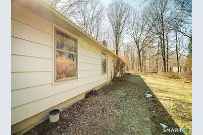 33 Fairground Road, Woodbridge, CT 06525 - Photo 4
