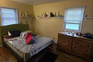 239 Cherry Hill Dr, Bridgeport, CT 06606 - Photo 14