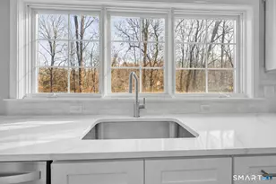 3a Wolfpits Rd., Bethel, CT 06801 - Photo 6