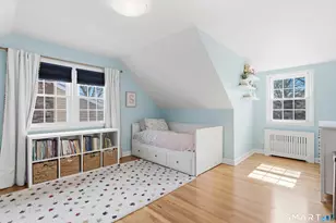 28 Crestview Ave, Stamford, CT 06907 - Photo 16