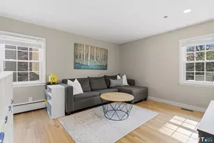 28 Crestview Ave, Stamford, CT 06907 - Photo 10