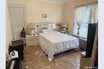 72 Brainard Street, New London, CT 06320 - Photo 10