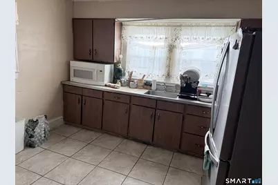 72 Brainard Street, New London, CT 06320 - Photo 8