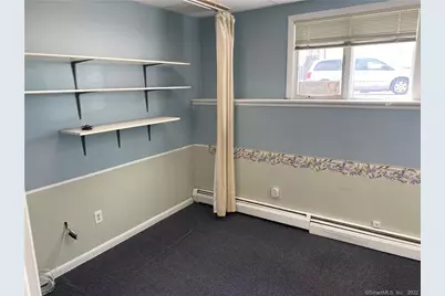 1100 New Britain Avenue #101, West Hartford, CT 06110 - Photo 2