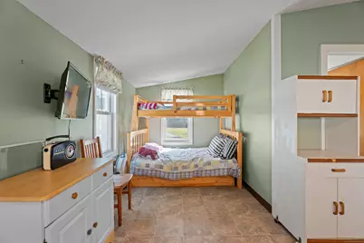 13 College Street, Old Saybrook, CT 06475 - Photo 22