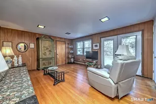 11 Williamsburg Dr, Orange, CT 06477 - Photo 18