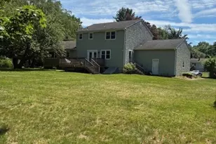 11 Williamsburg Dr, Orange, CT 06477 - Photo 6