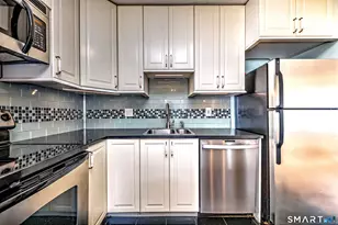 565 Clark Ave, Bristol, CT 06010 - Photo 14