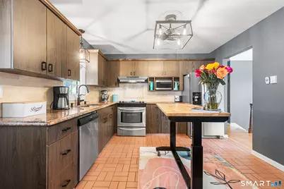 1 Deer Run Drive, Wolcott, CT 06716 - Photo 8