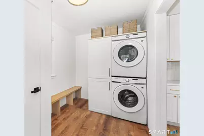 51 Saint Charles Avenue, Stamford, CT 06907 - Photo 18