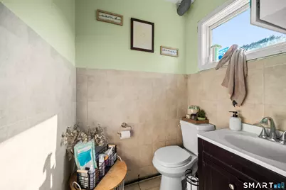 383 Davis Street #2, Watertown, CT 06779 - Photo 16