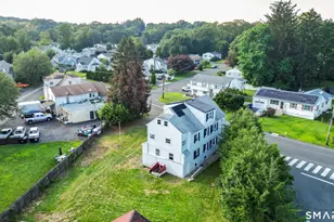 383 Davis St, Watertown, CT 06779 - Photo 2