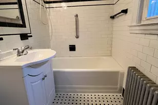 105 Sound View Terrace, New Haven, CT 06512 - Photo 12