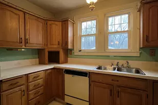 105 Sound View Terrace, New Haven, CT 06512 - Photo 8