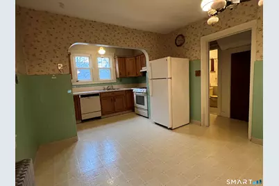 105 Sound View Terrace, New Haven, CT 06512 - Photo 4