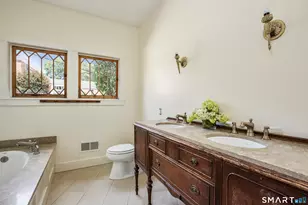 14 Burr Rd, Westport, CT 06880 - Photo 12