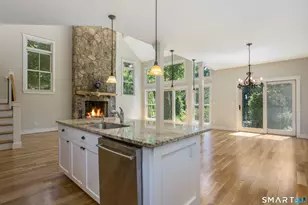 14 Burr Rd, Westport, CT 06880 - Photo 6