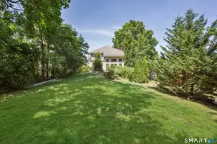 14 Burr Rd, Westport, CT 06880 - Photo 20