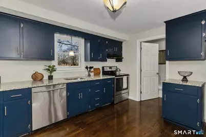 127 Windsor Street, Enfield, CT 06082 - Photo 12