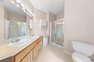 177 Thistle Pond Dr, Bloomfield, CT 06002 - Photo 14