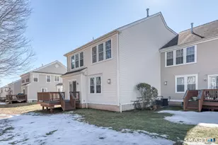 194 Sterling Dr, Newington, CT 06111 - Photo 38