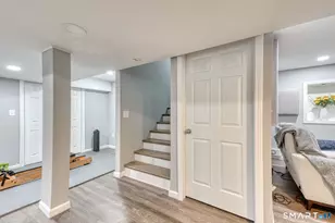 194 Sterling Dr, Newington, CT 06111 - Photo 24