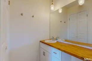 825 Hope St, Stamford, CT 06907 - Photo 20