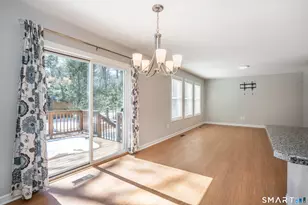 24 Hendricks Ln, Simsbury, CT 06070 - Photo 10