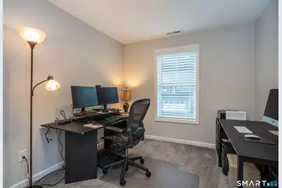 24 Hendricks Lane, Simsbury, CT 06070 - Photo 18