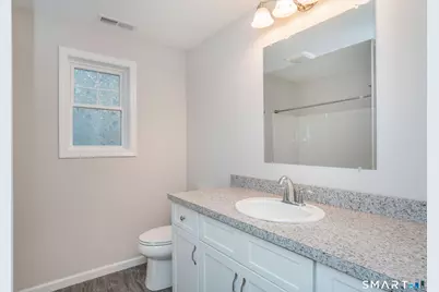 24 Hendricks Lane, Simsbury, CT 06070 - Photo 20