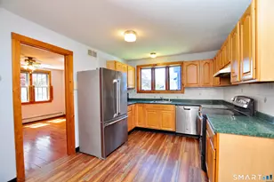 90 Niles Rd, Windsor, CT 06095 - Photo 4