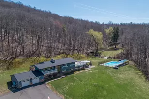408R Stage Coach Rd, Durham, CT 06422 - Photo 2