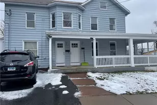 14 Hillside Ave, Meriden, CT 06451 - Photo 1