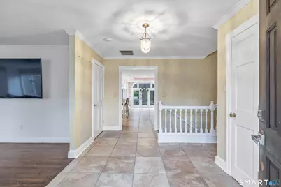 10 White Oak Farm Road, Newtown, CT 06470 - Photo 2