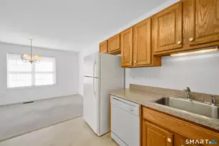 95 Meadowview Ln, Vernon, CT 06066 - Photo 12