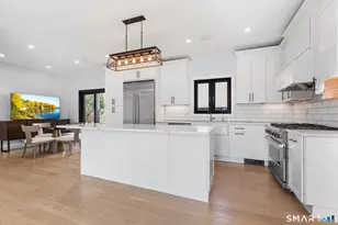 31 Thornhill Rd, Greenwich, CT 06878 - Photo 6