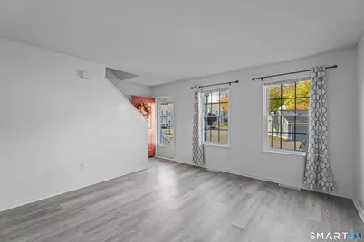 213 Oakland Street #APT D, Manchester, CT 06042 - Photo 12