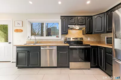 41 Skyline Drive, Brookfield, CT 06804 - Photo 8